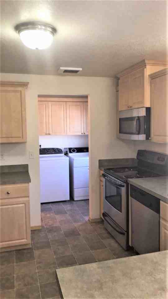 1920 Augusta St - Photo 3 of 11