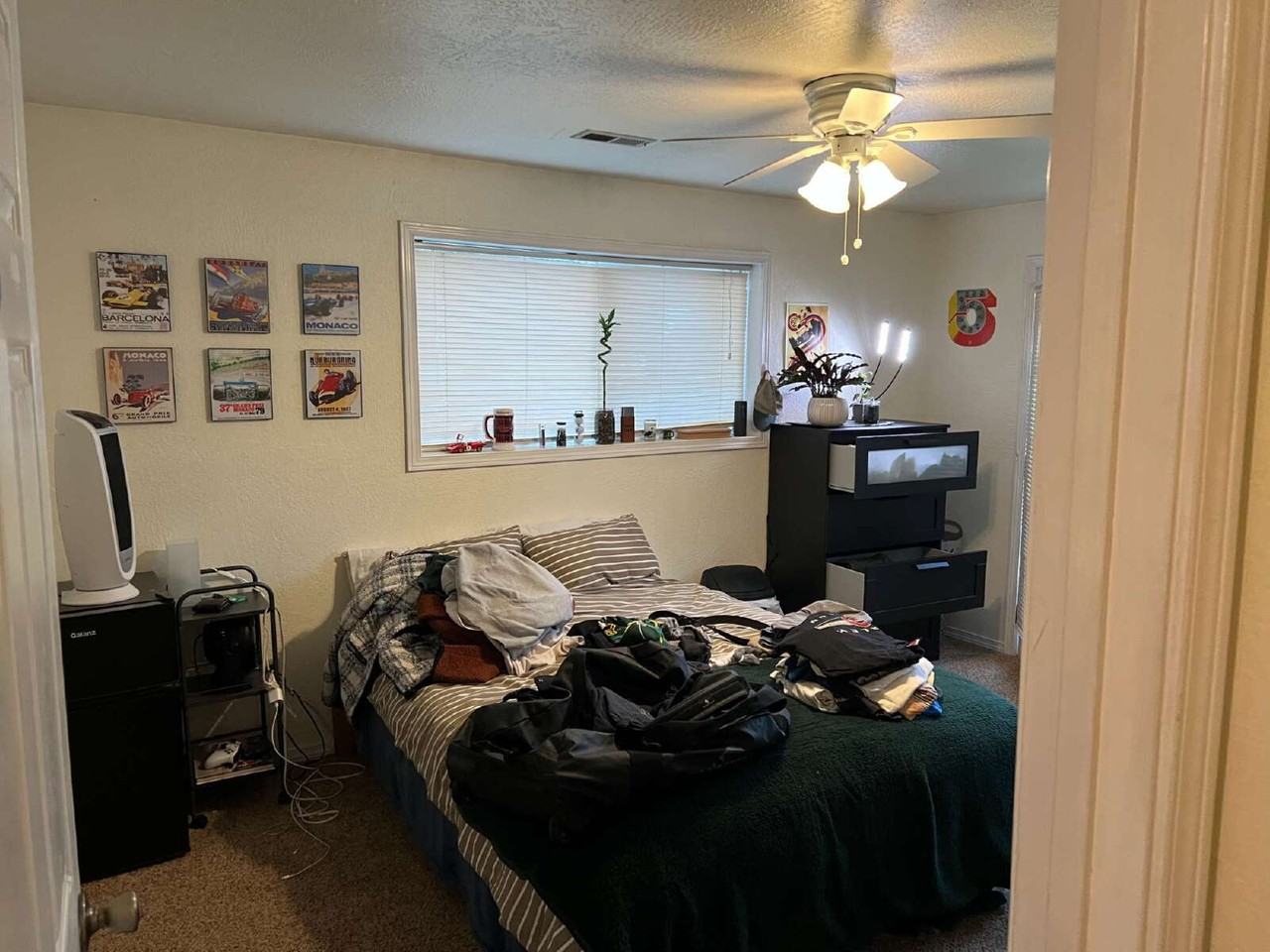 2121 Hilyard St - Photo 7 of 10