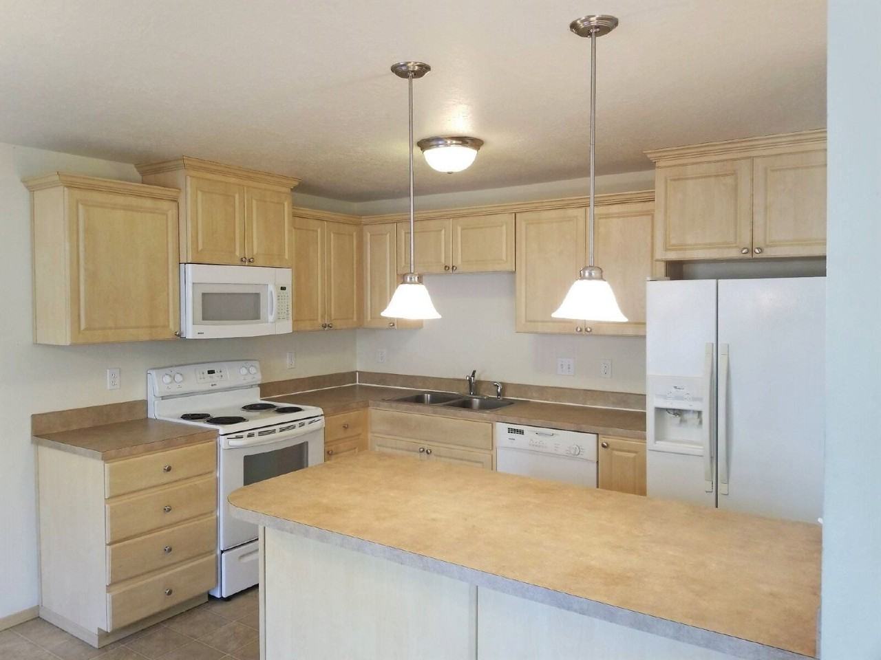 2543 Kincaid St - Photo 5 of 17