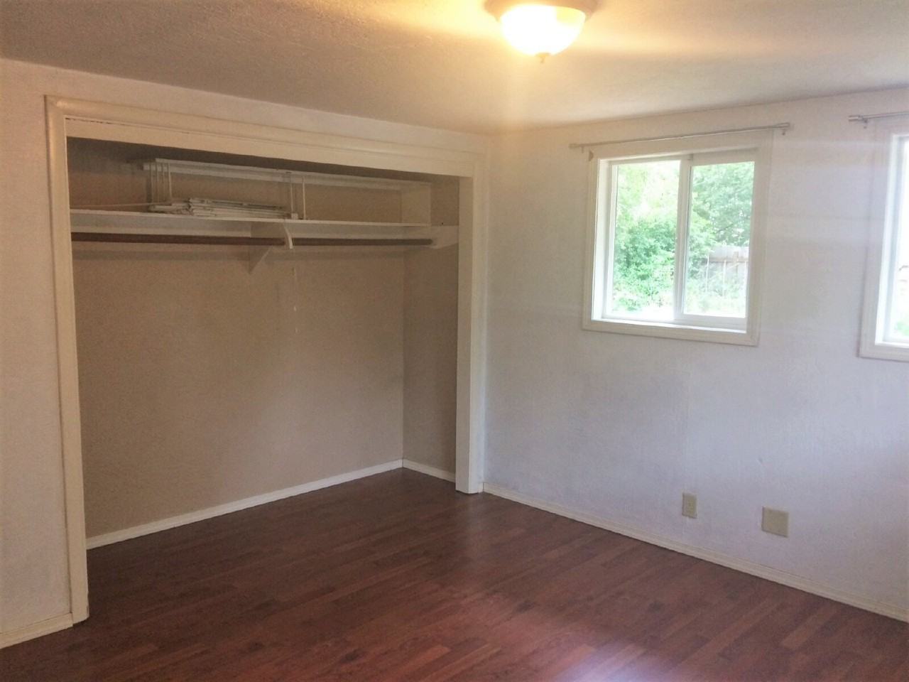 2561 Alder St - Photo 7 of 9