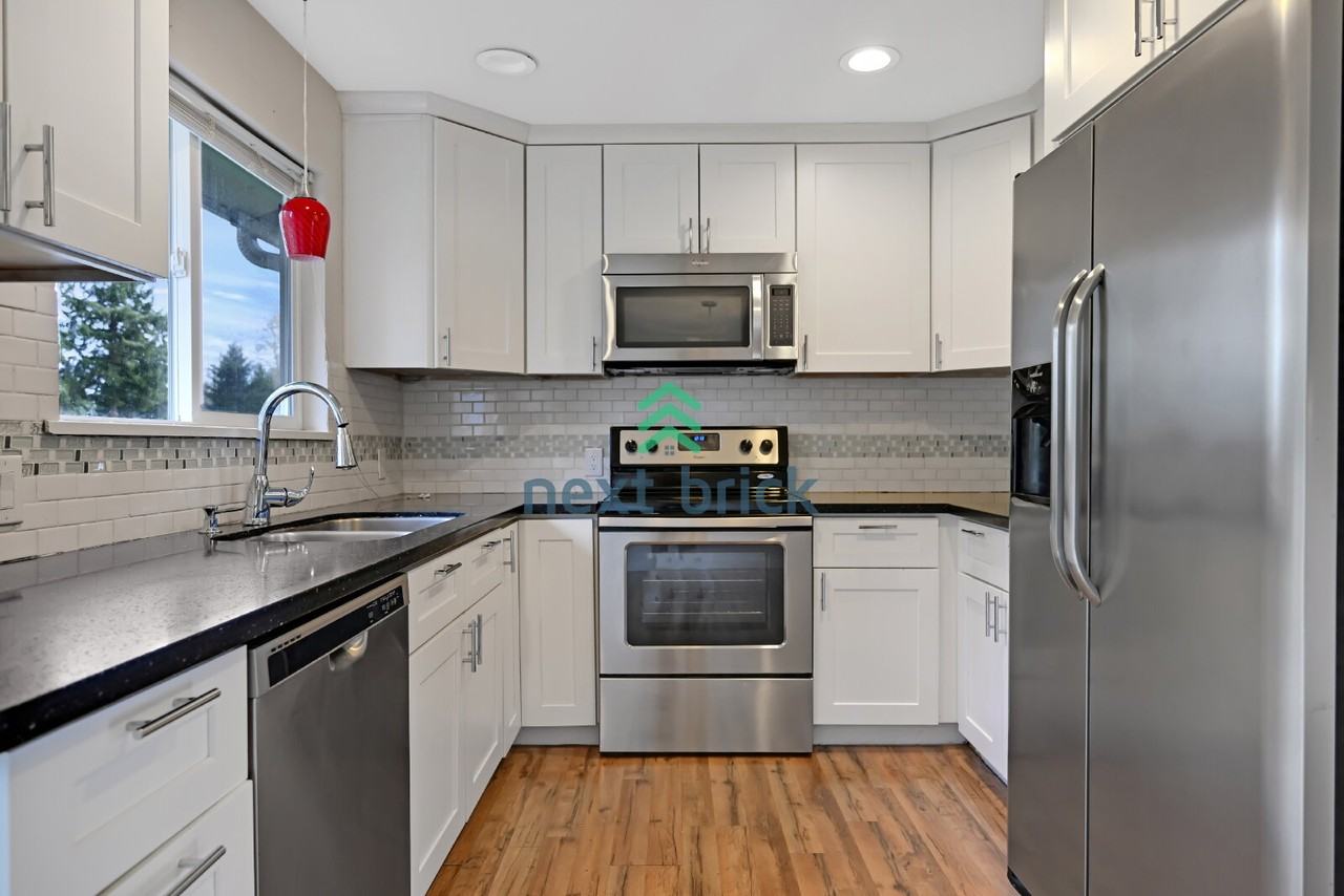 603 27th Ave Se - Photo 2 of 28