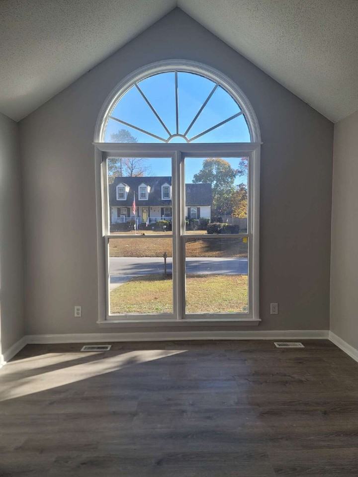 6732 Carnforth Ct - Photo 2 of 3