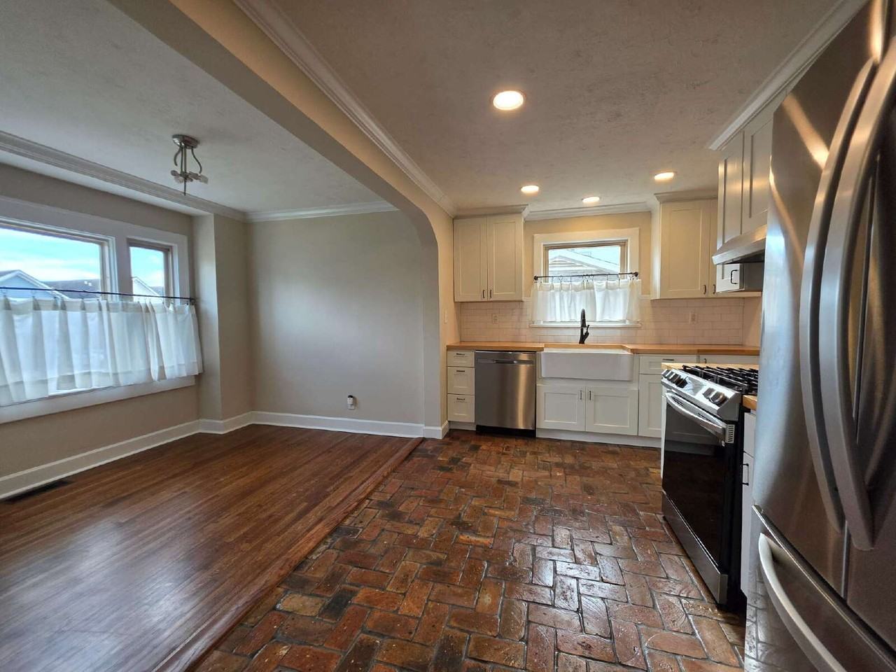 623 Ries Ave - Photo 6 of 12