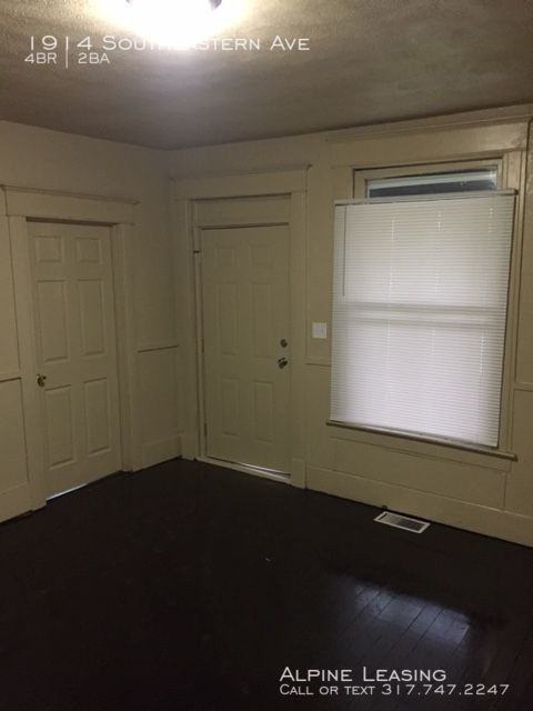 1914 Southeastern Ave - Photo 6 of 13