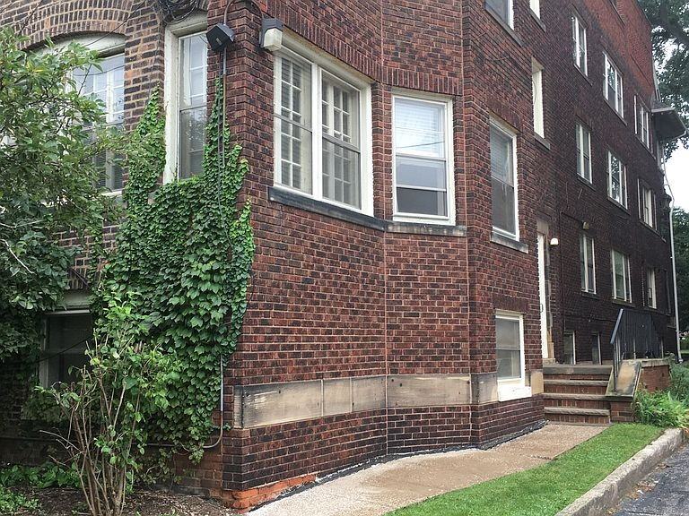 2707 Lancashire Rd - Photo 6 of 14