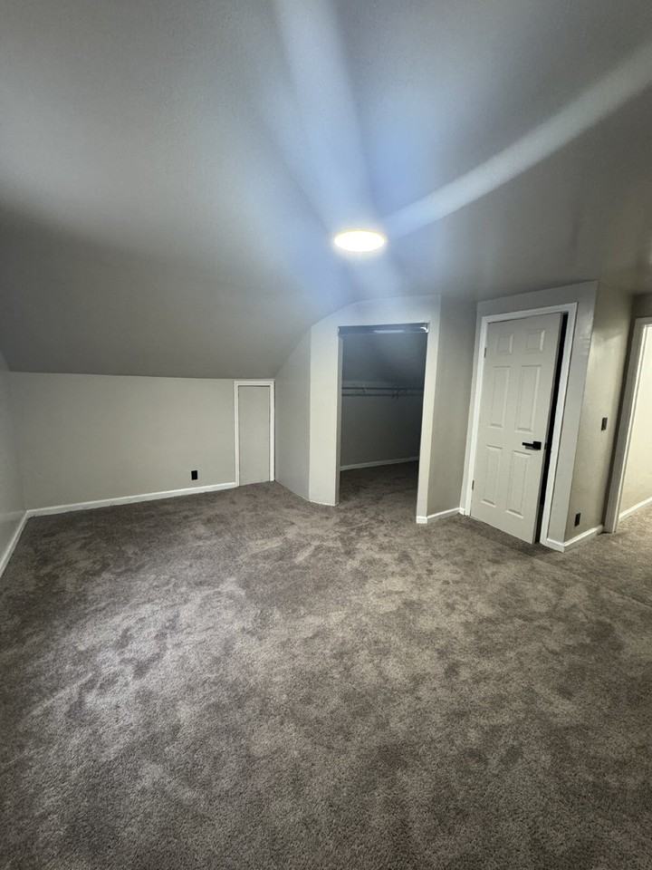 9365 Birwood St - Photo 5 of 20