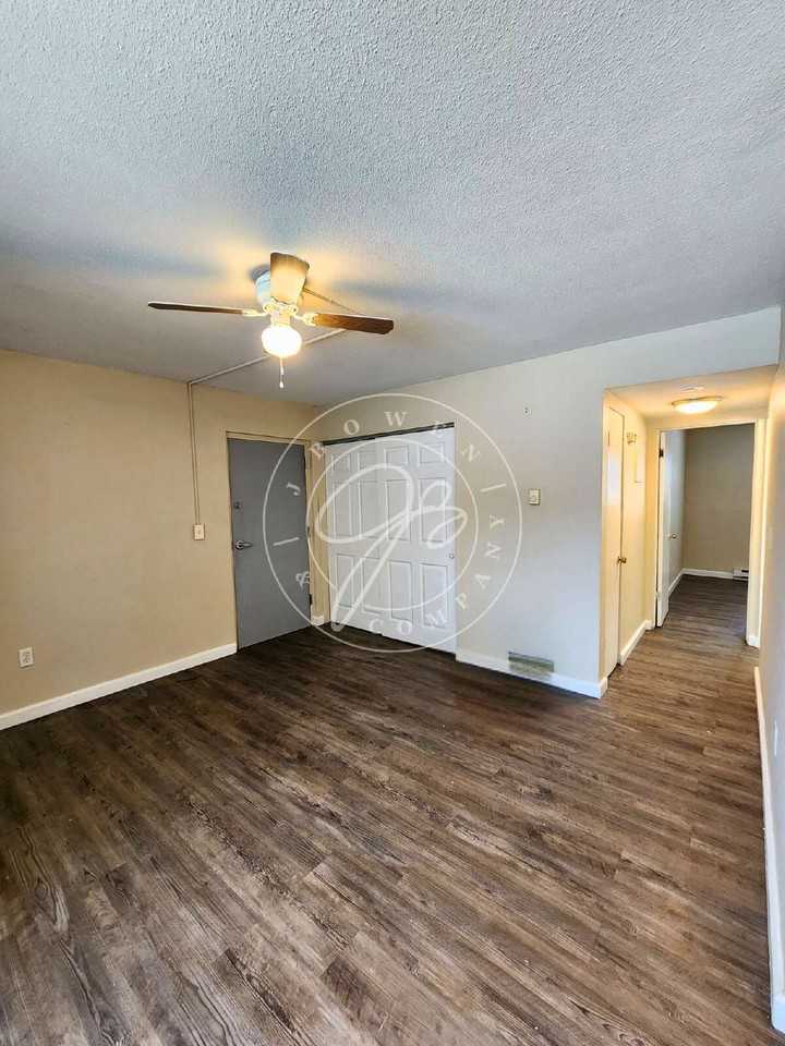 18 Reed St #2 - Photo 5 of 13