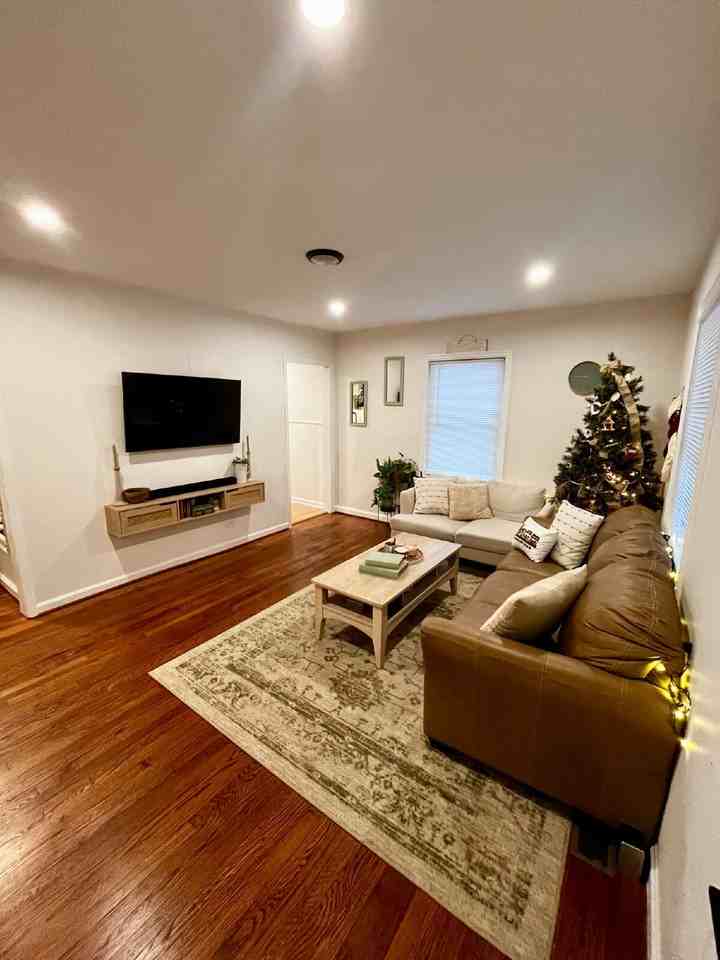 1108 Brandon Rd - Photo 2 of 9