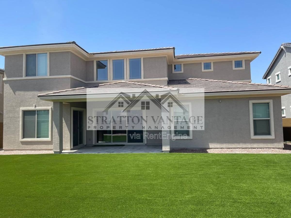 20457 E Silver Creek Ln - Photo 3 of 10