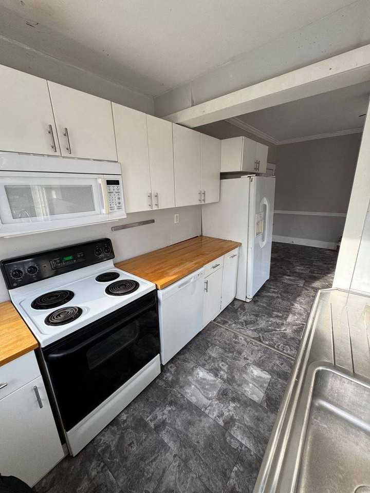 529 Ohio River Blvd - Photo 2 of 10