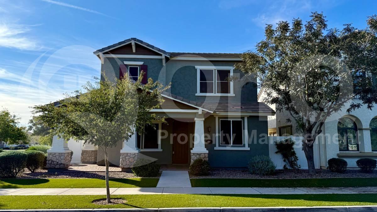 2624 S Canfield - Photo 2 of 10