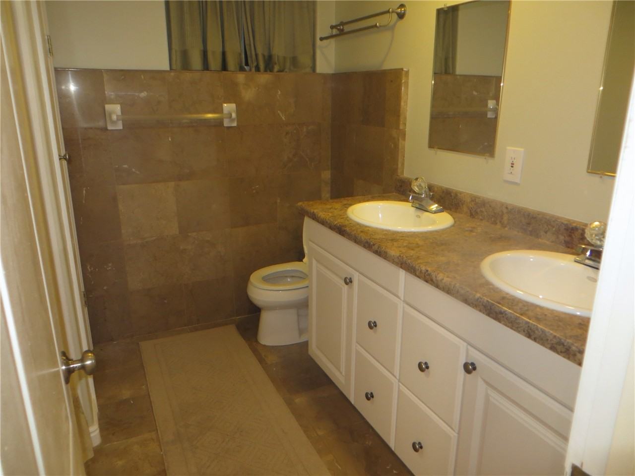 1571 E Michigan Ave - Photo 6 of 12