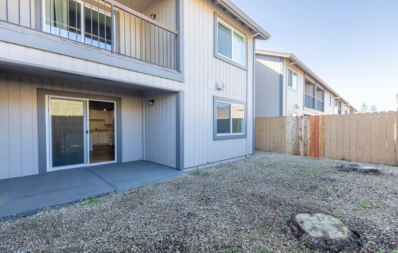 93 North - Photo 4 of 37