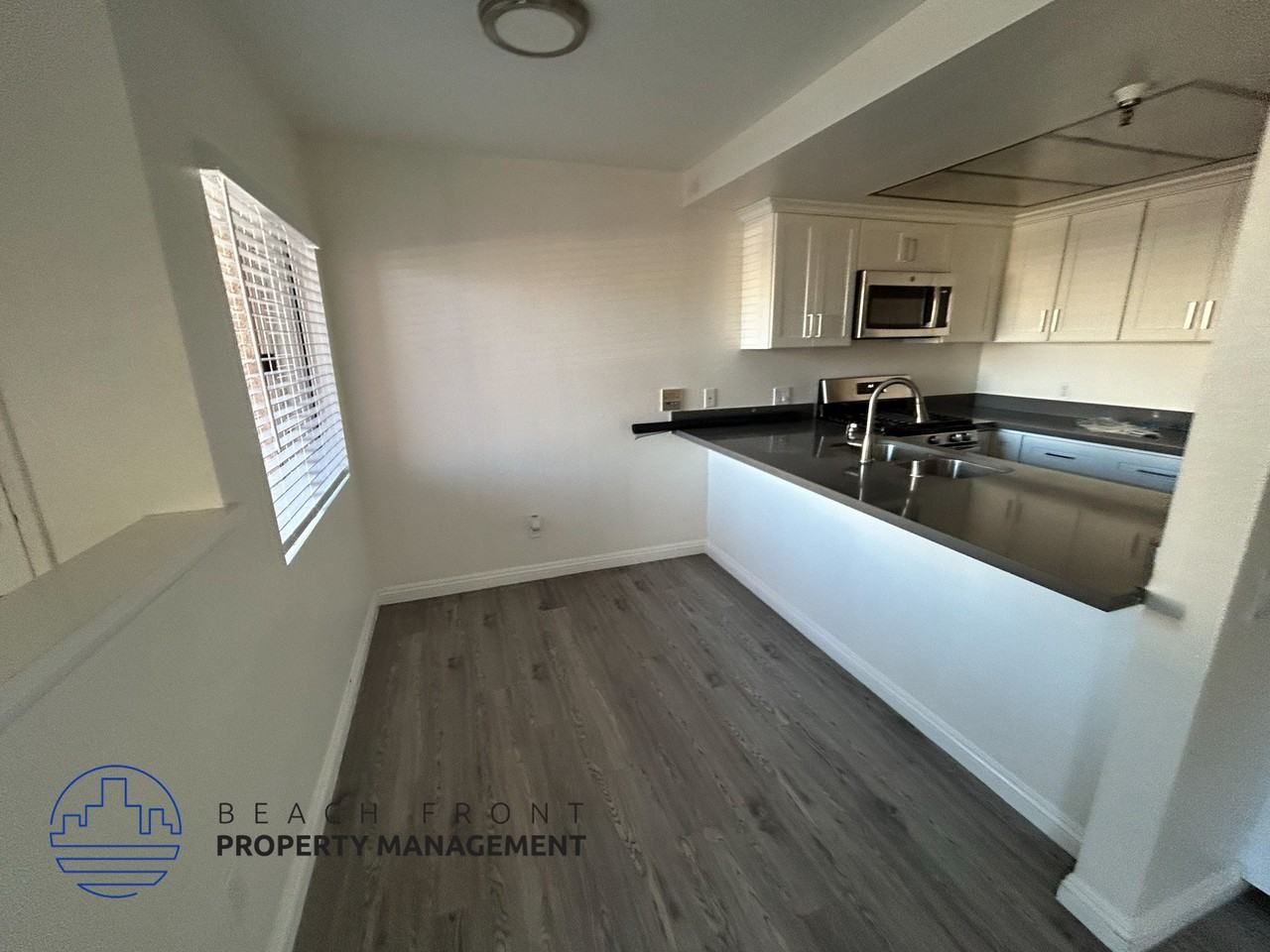 12617 Eucalyptus Ave. - Photo 7 of 8