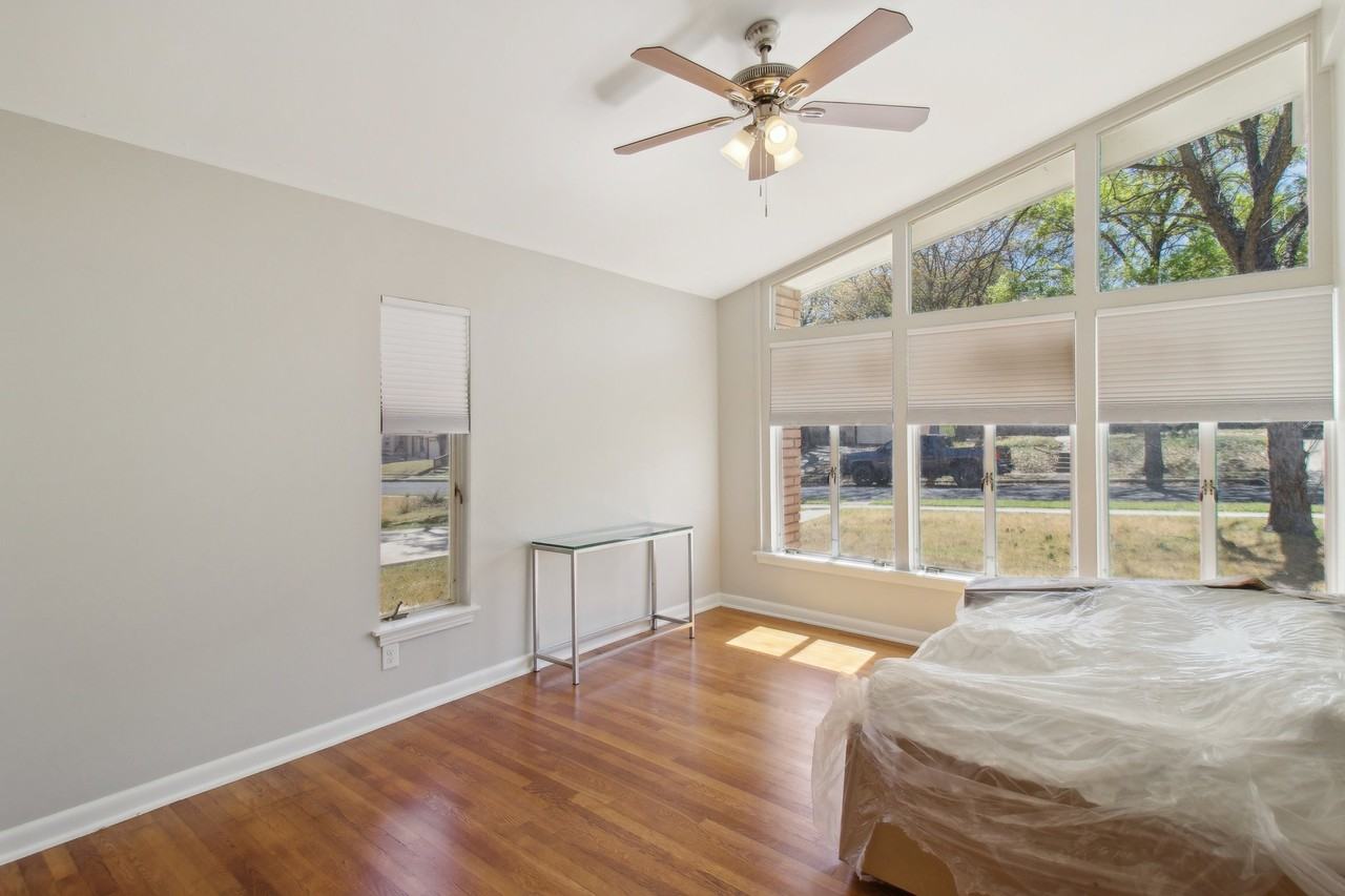 127 Sullivan Drive - Photo 3 of 17