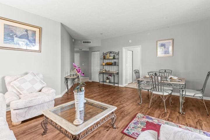 1951 Brandywine Road #59-303 - Photo 7 of 8