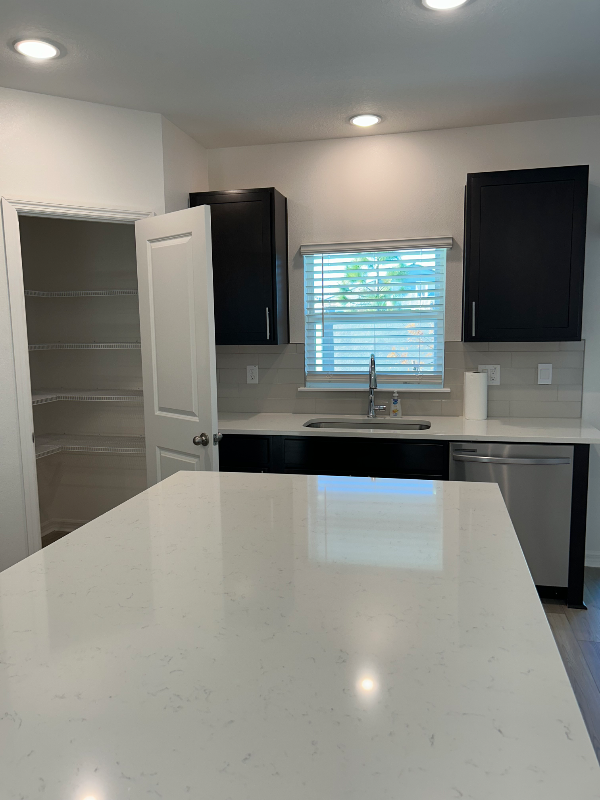 10647,Ironwood Tree Way - Photo 2 of 25