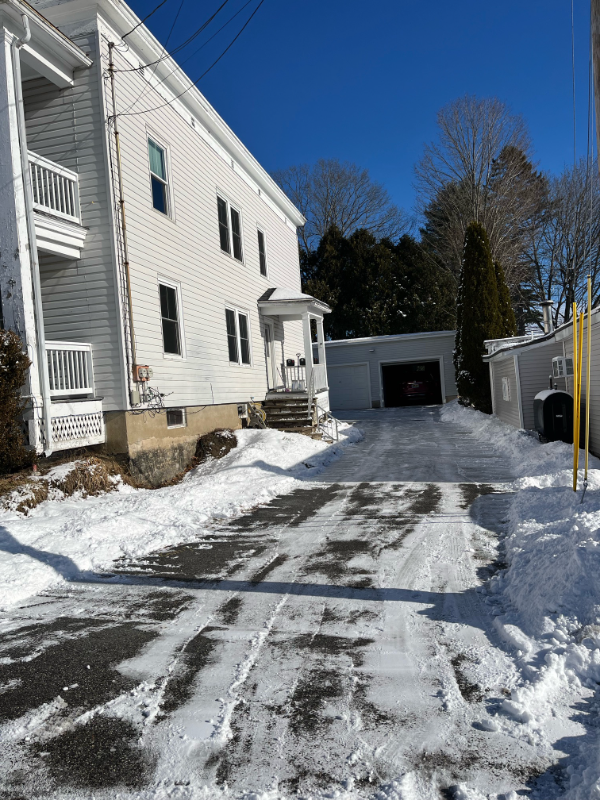 11 Eaton St #1 - Photo 2 of 13