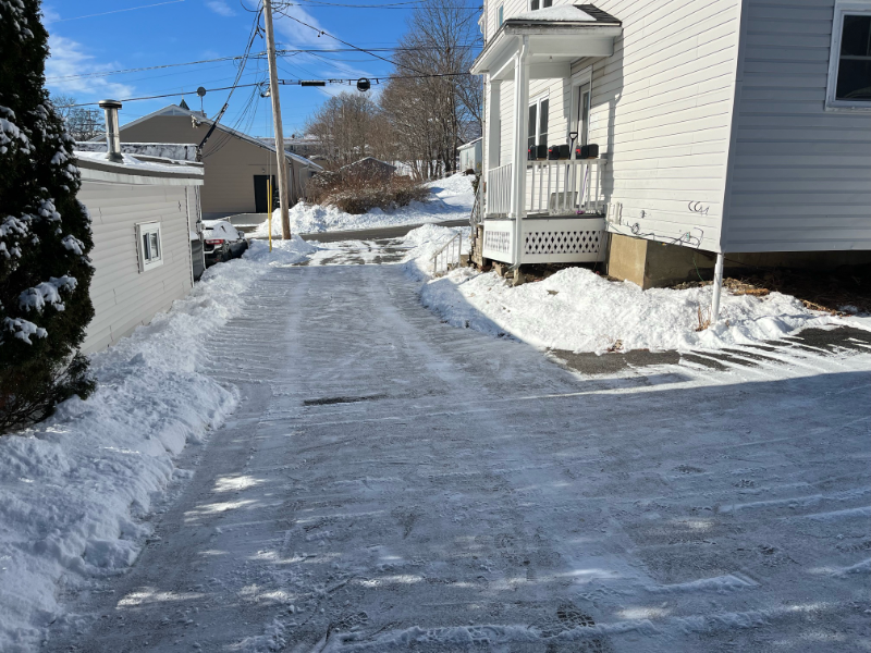 11 Eaton St #1 - Photo 3 of 13