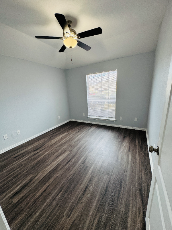 5632 Blackmon Ct - Photo 3 of 19