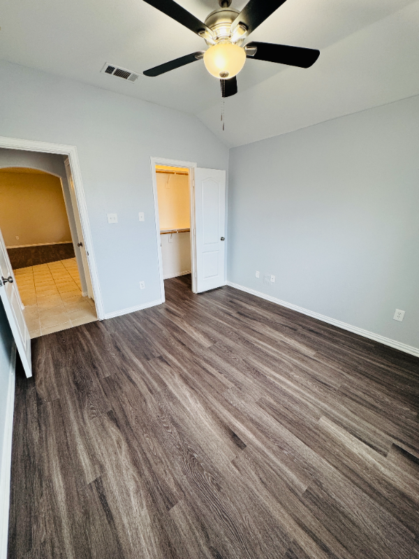 5632 Blackmon Ct - Photo 5 of 19