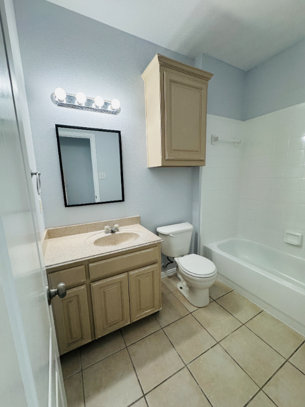 5632 Blackmon Ct - Photo 6 of 19