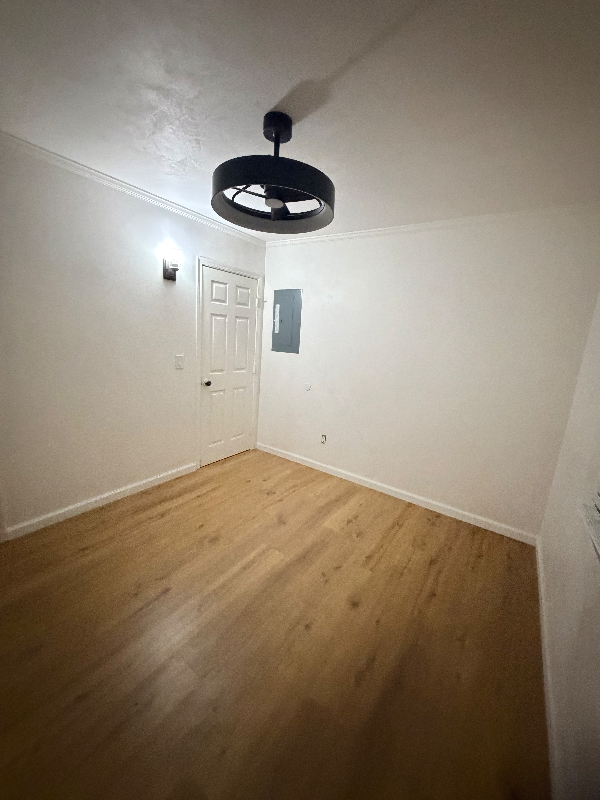 1240 Kenneth St - Photo 4 of 9