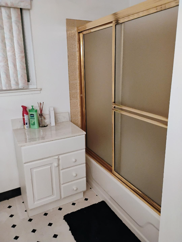 106 Luann Ct - Photo 6 of 8