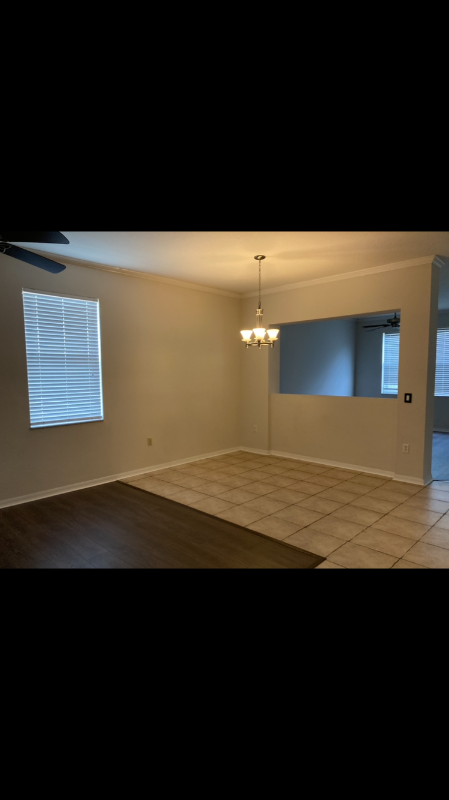 2627 Lyndscape St - Photo 6 of 18