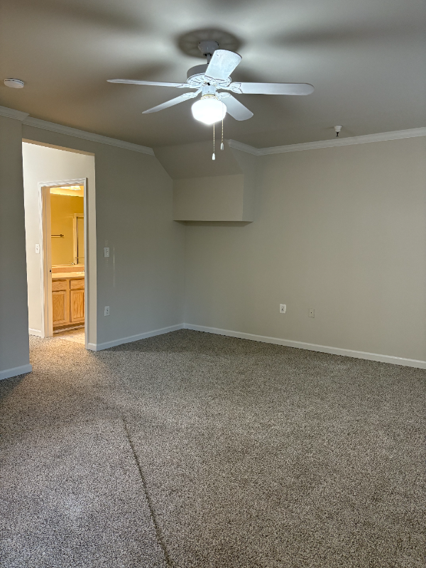 1005 Weybridge Ct #202 - Photo 2 of 20