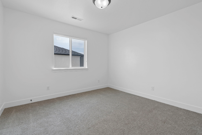 16037 S Coupler Ln - Photo 6 of 19