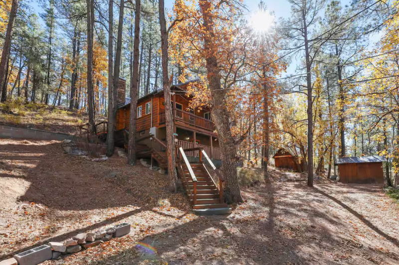 243 S Jay Bird Ln - Photo 3 of 16