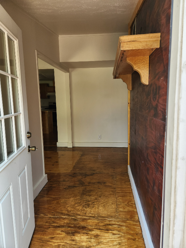 5800 Sparta Rd - Photo 2 of 19