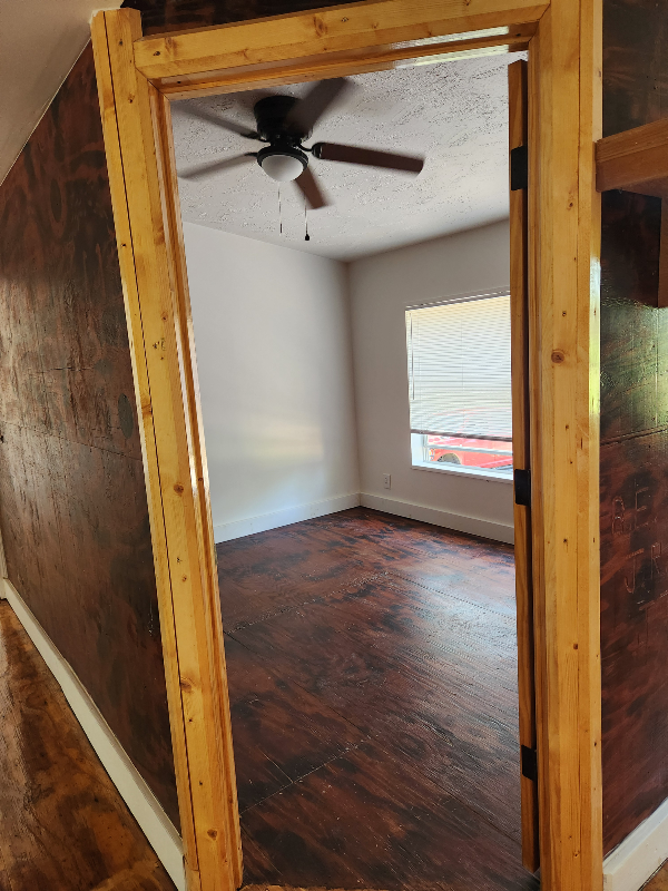 5800 Sparta Rd - Photo 3 of 19