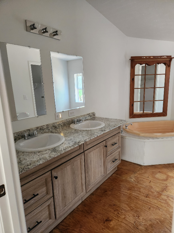 5800 Sparta Rd - Photo 5 of 19