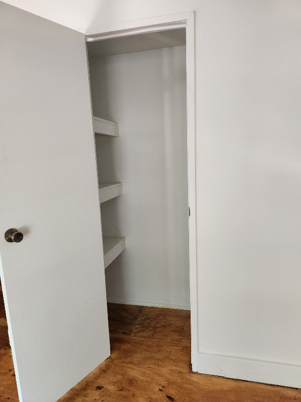 5800 Sparta Rd - Photo 7 of 19