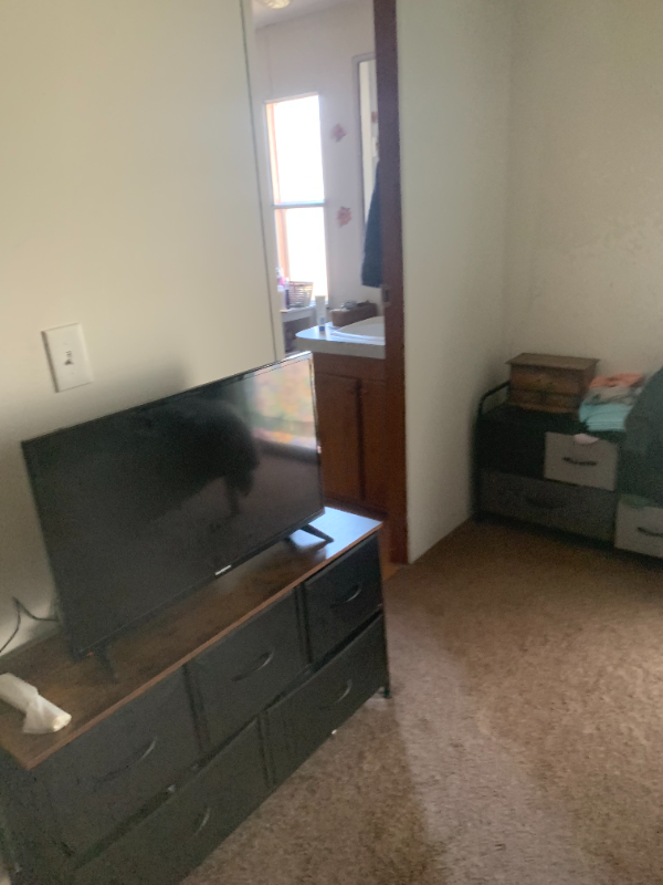 6 Mark Pl - Photo 7 of 16