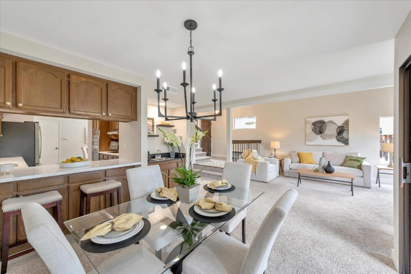 1221 Bracebridge Ct - Photo 5 of 14