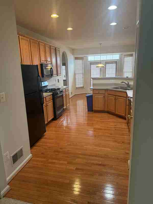 638 Hunters Rd - Photo 6 of 13