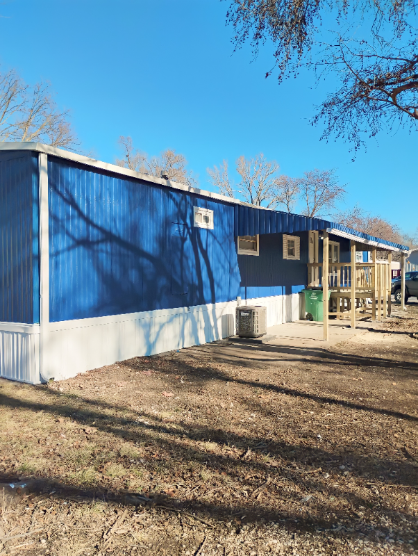 152 Rainbow Dr - Photo 5 of 14