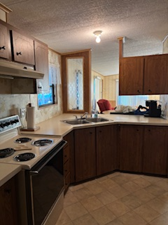 210 Sweet Cir #NONE - Photo 3 of 7