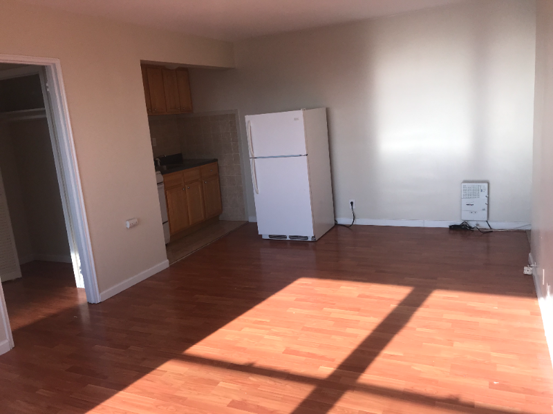 1104 Palisade Ave #5E - Photo 4 of 13