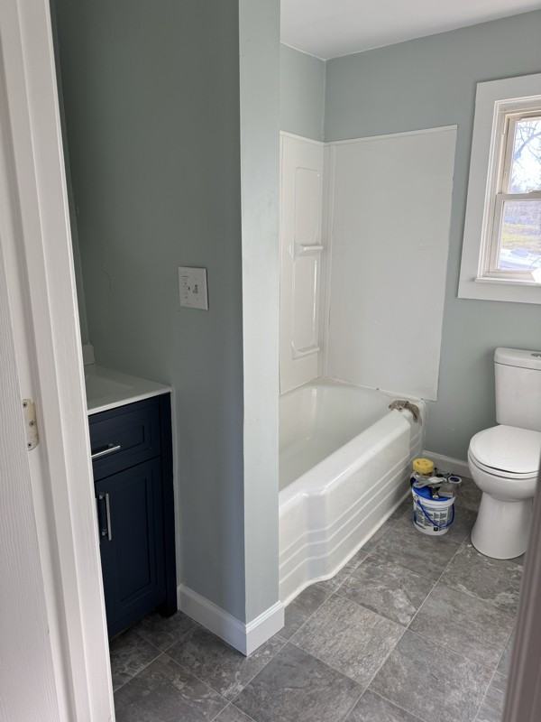 115 Marshall St - Photo 4 of 17