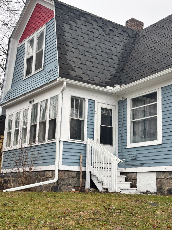 1404 W Michigan Ave #2 - Photo 2 of 18