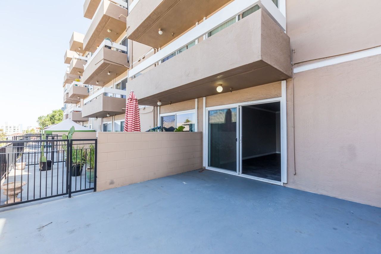 257 Vernon - Photo 5 of 28