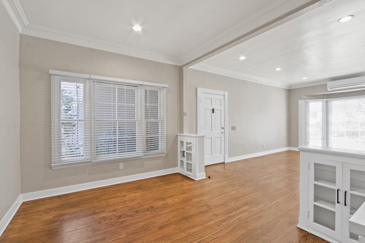 9619 W Olympic - Photo 3 of 24