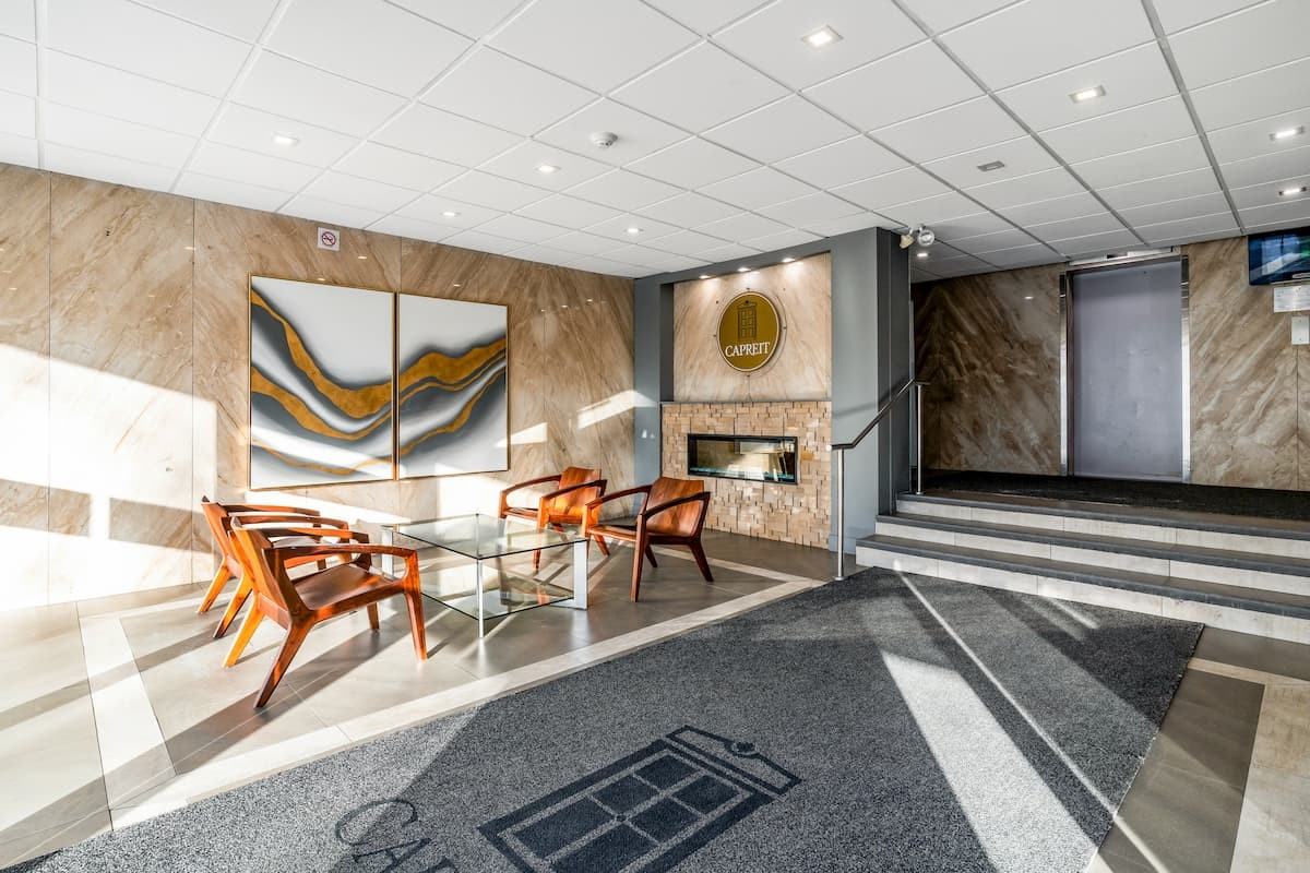 30 Tuxedo Court Apartments - Photo 6 of 17