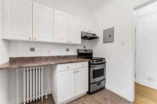 235 Charlotte St - Photo 1 of 1