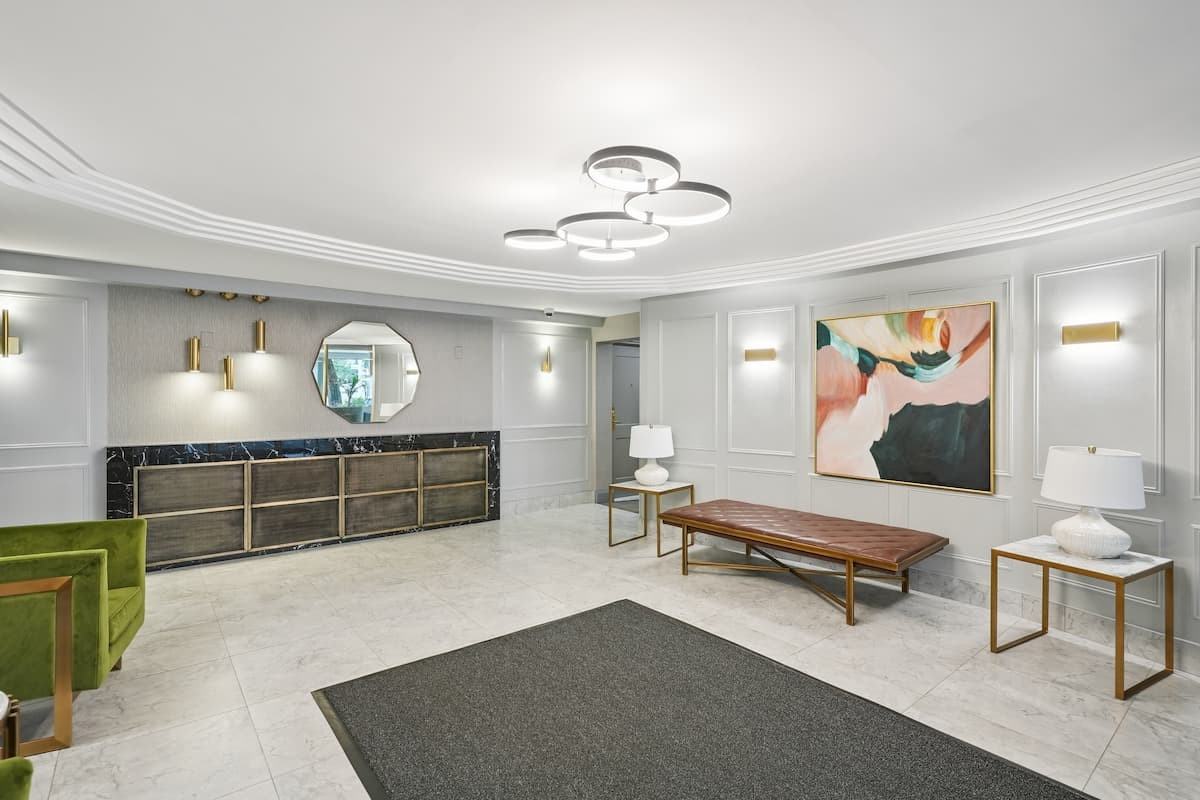 Chaplin Crescent Apartments - Photo 3 of 33