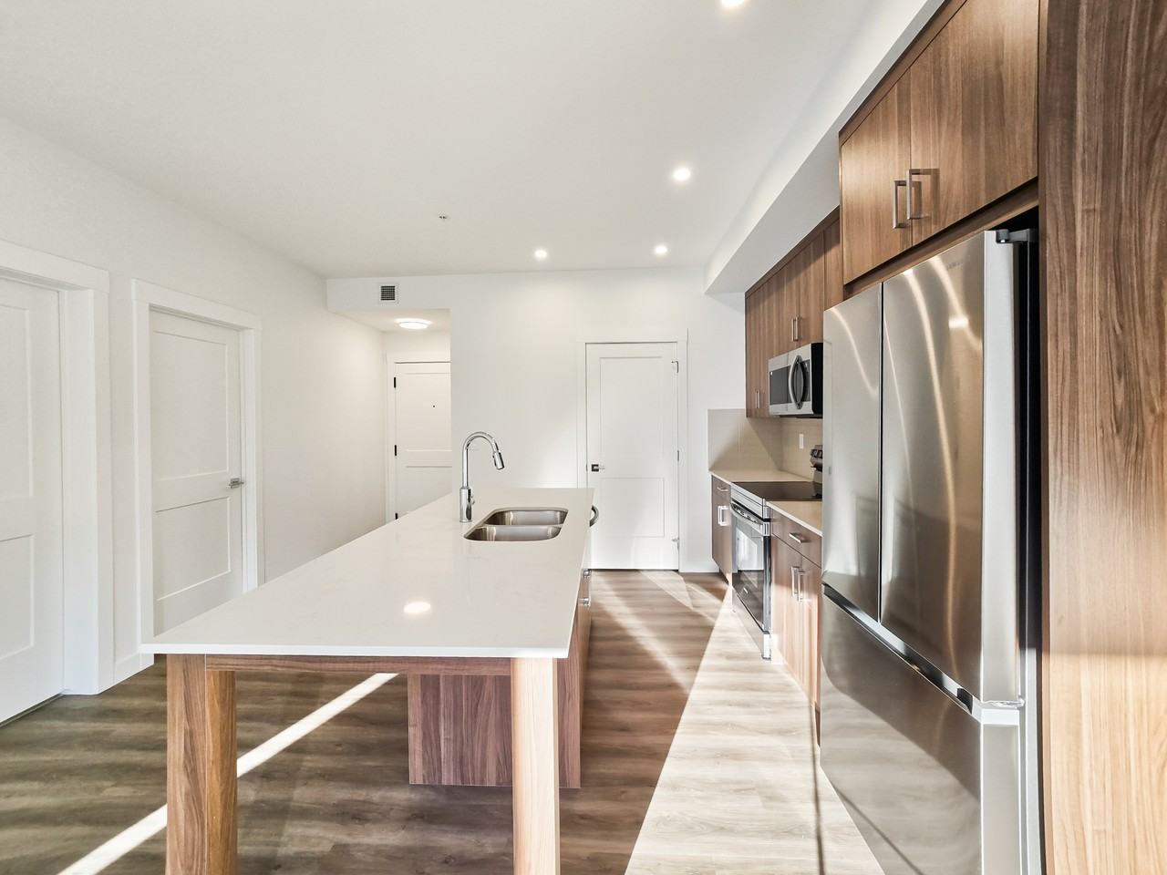 1802 Mahogany Boulevard SE (Waterside) - Photo 5 of 19